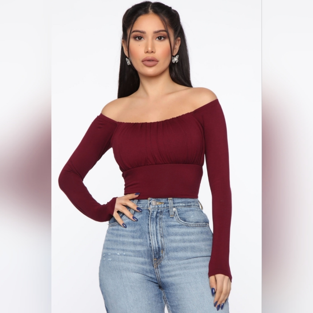Off the shoulder long sleeve shirt